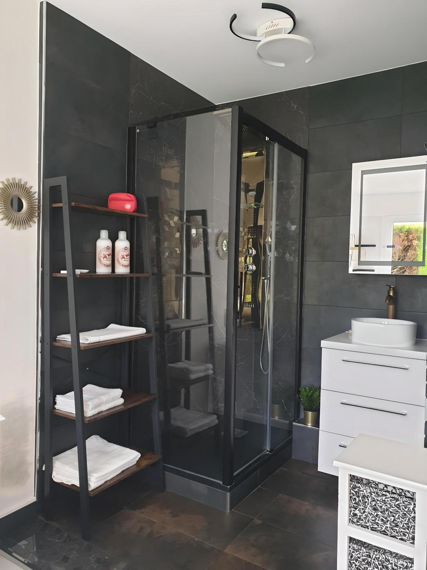 Appartement Avec Jardin Prive - 2 A 4 Voyageur Chaville Dış mekan fotoğraf