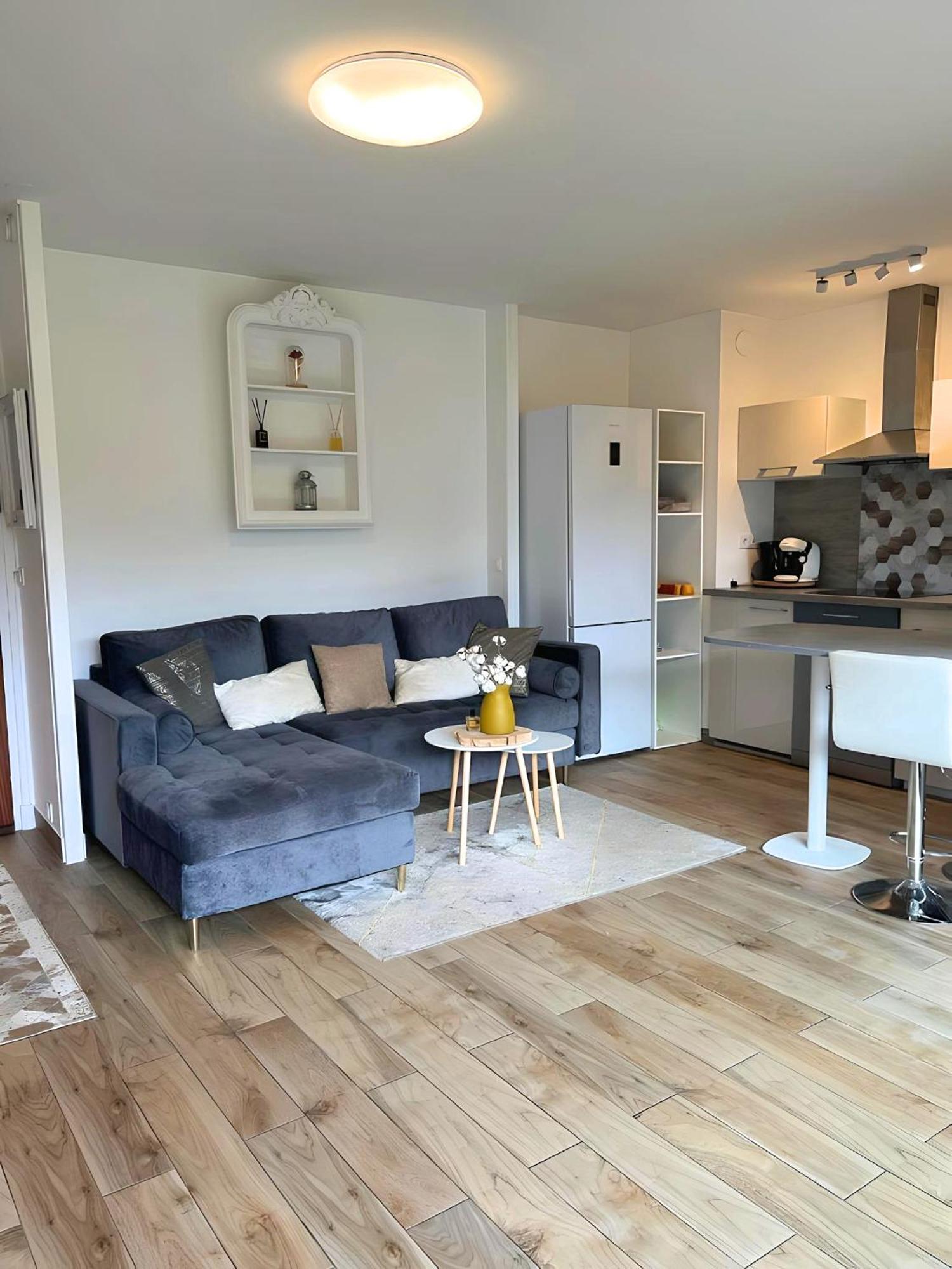 Appartement Avec Jardin Prive - 2 A 4 Voyageur Chaville Dış mekan fotoğraf